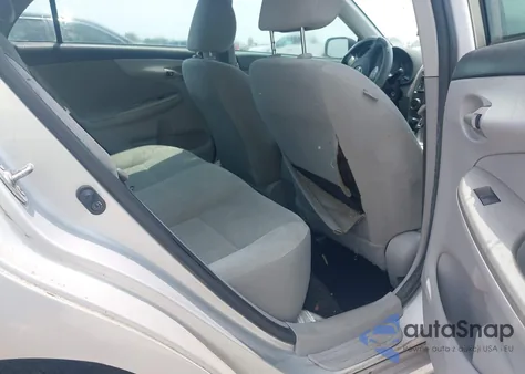 2013 Toyota Corolla Le z USA, uszkodzony, nr VIN 5YFBU4EE8DP164181